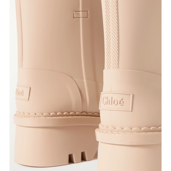 Chloe Raina beige rubber rain boots, round tow, pull tabs, Women size 40 - Picture 7 of 15